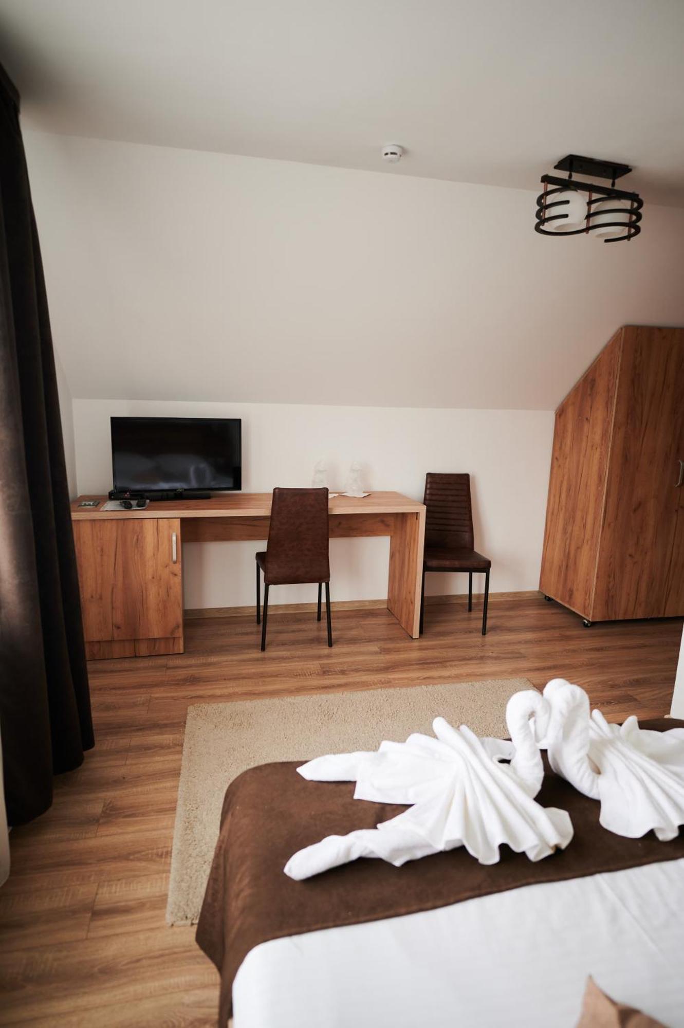 Poiana Bucovat Hotel Gura Humorului Ngoại thất bức ảnh