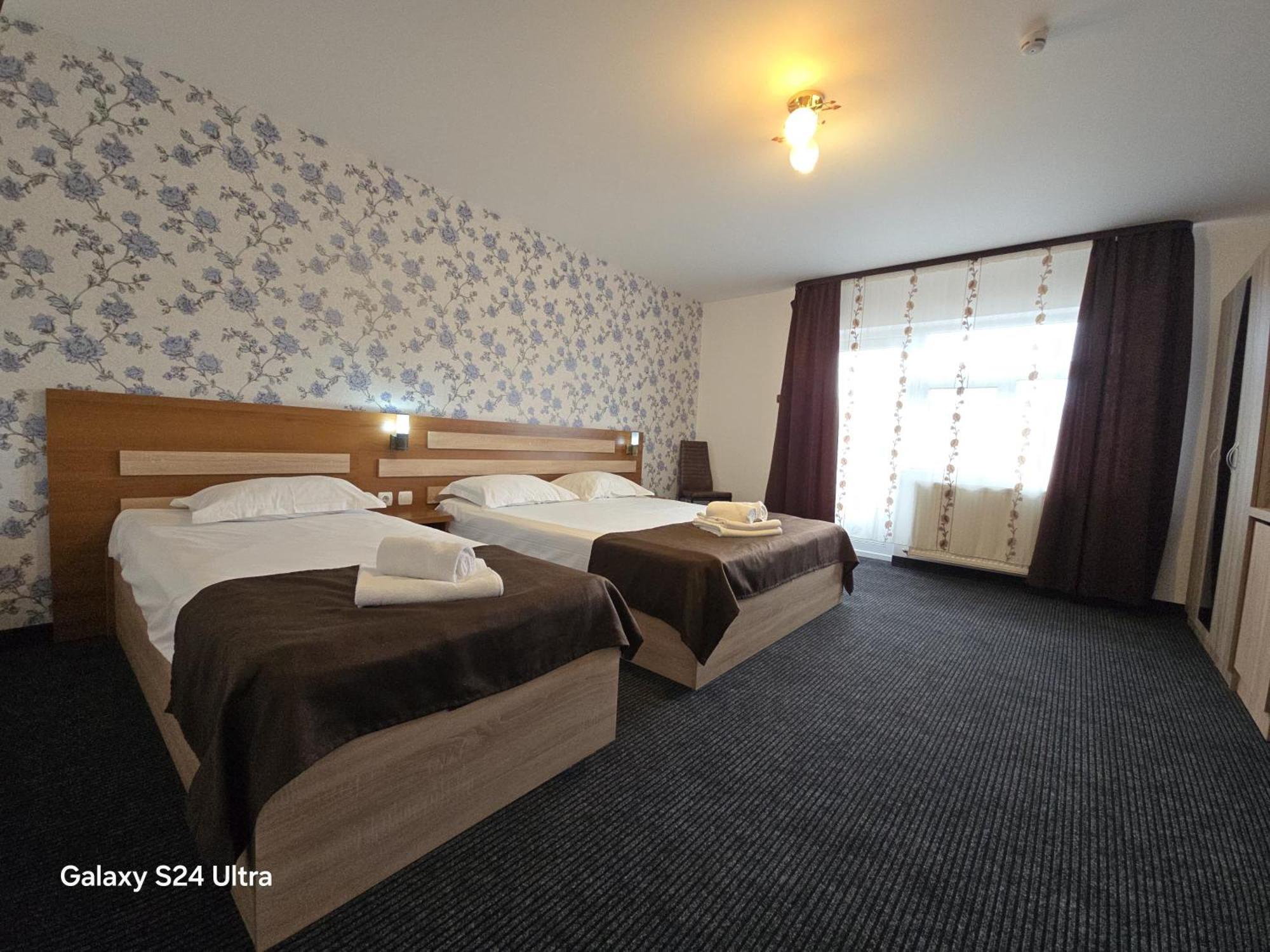 Poiana Bucovat Hotel Gura Humorului Ngoại thất bức ảnh